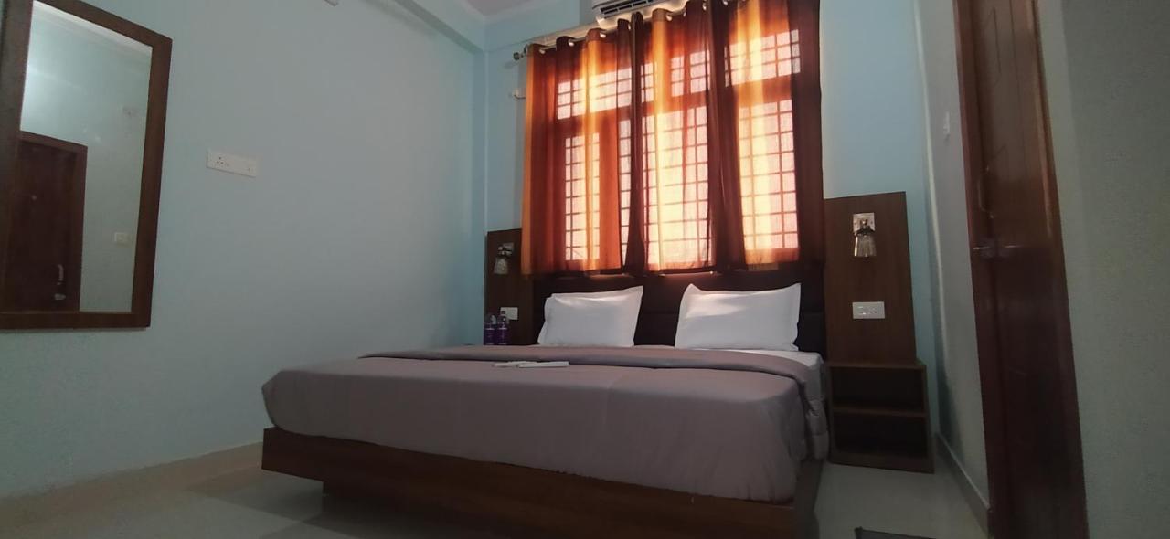 Hotel Comfort Inn Homestay Dehradun Exterior photo