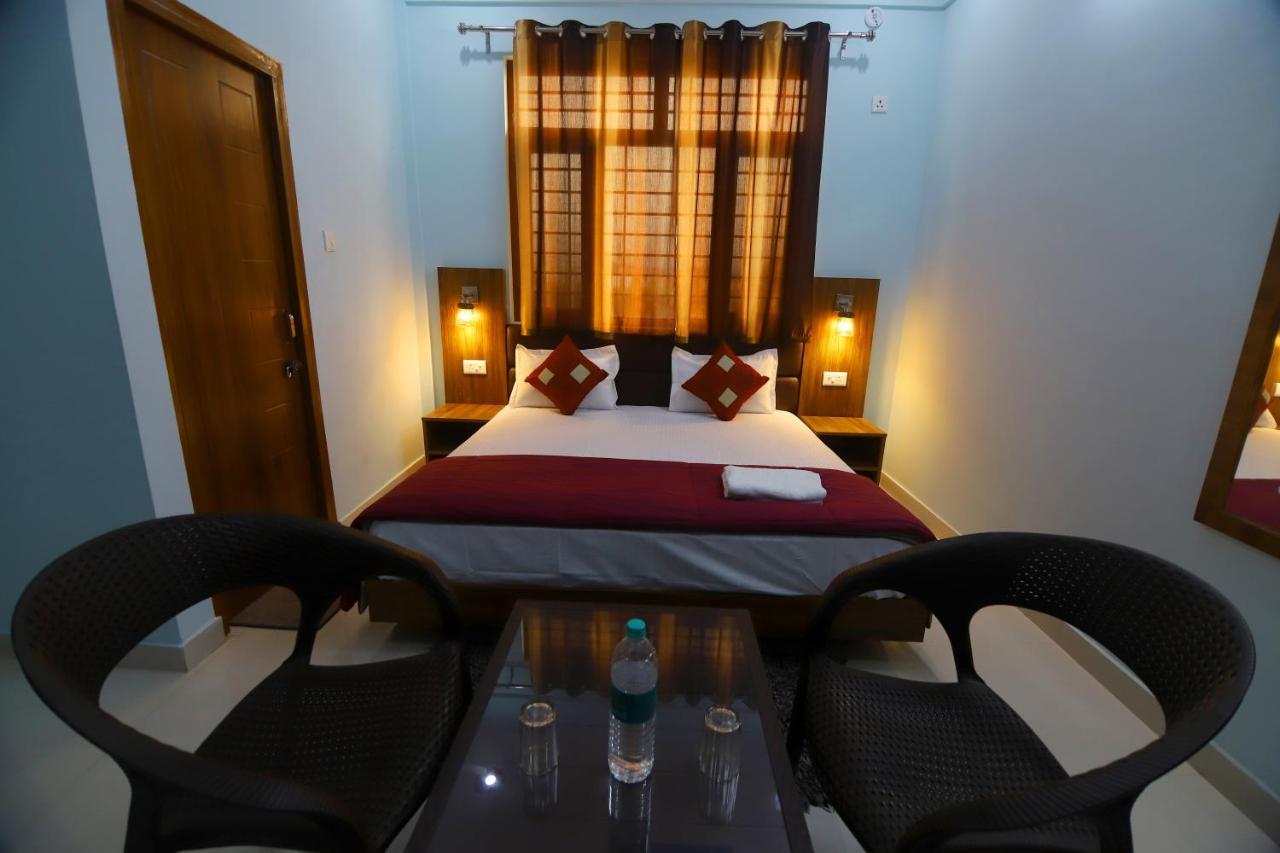 Hotel Comfort Inn Homestay Dehradun Exterior photo