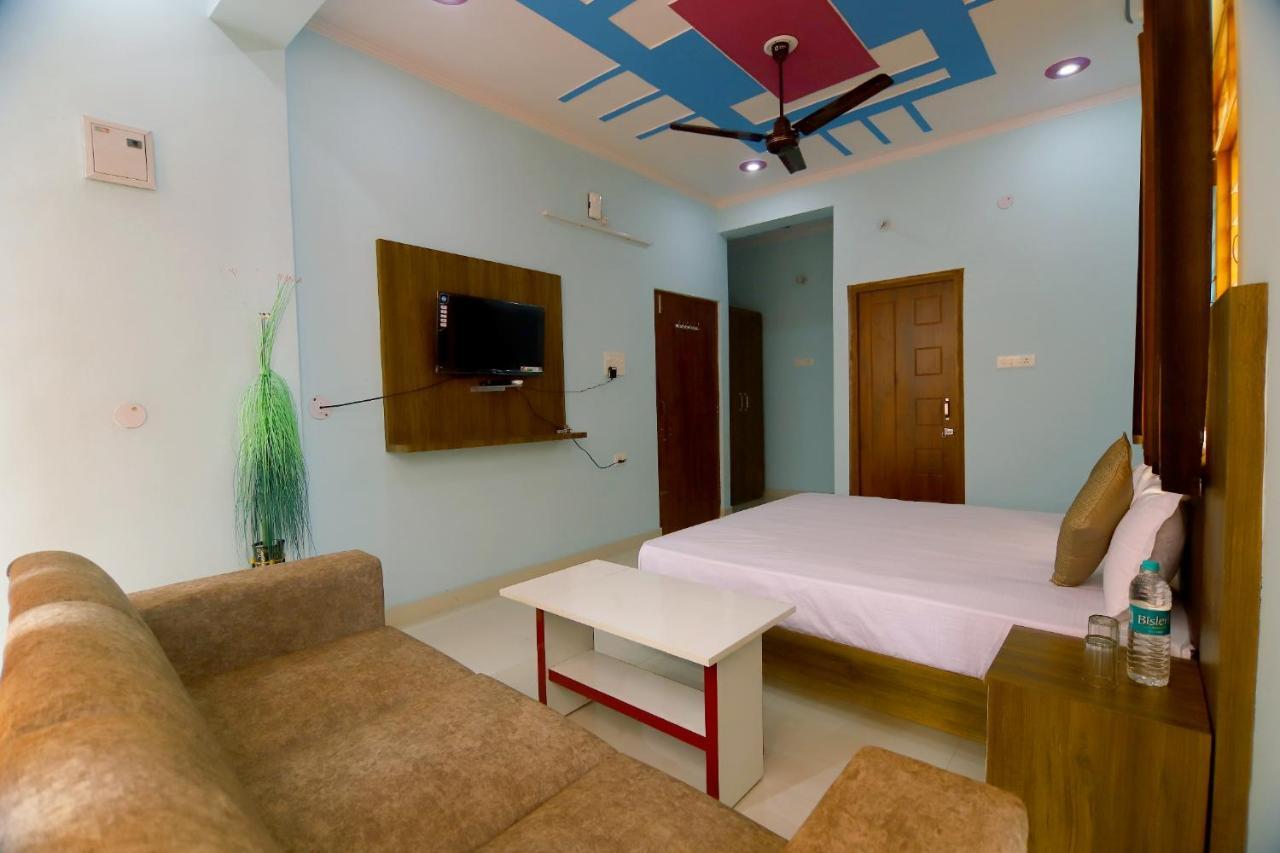 Hotel Comfort Inn Homestay Dehradun Exterior photo